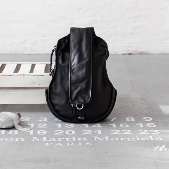 COPY - BRAND NEW With TAGS
MAISON MARTIN MARGIELA x H&M - Picture 2 of 4